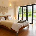 Fabulous 5 Bedroom Hidden Gem Serra Da Estrela Nyaraló *