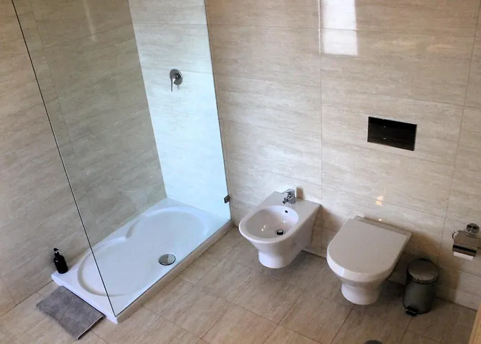 Fabulous 5 Bedroom Hidden Gem Serra Da Estrela Vinho (Guarda)